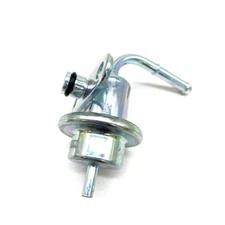 94853707 Fuel Pressure Regulator For Toyota Celica Corolla Geo 93-97 23280-15020