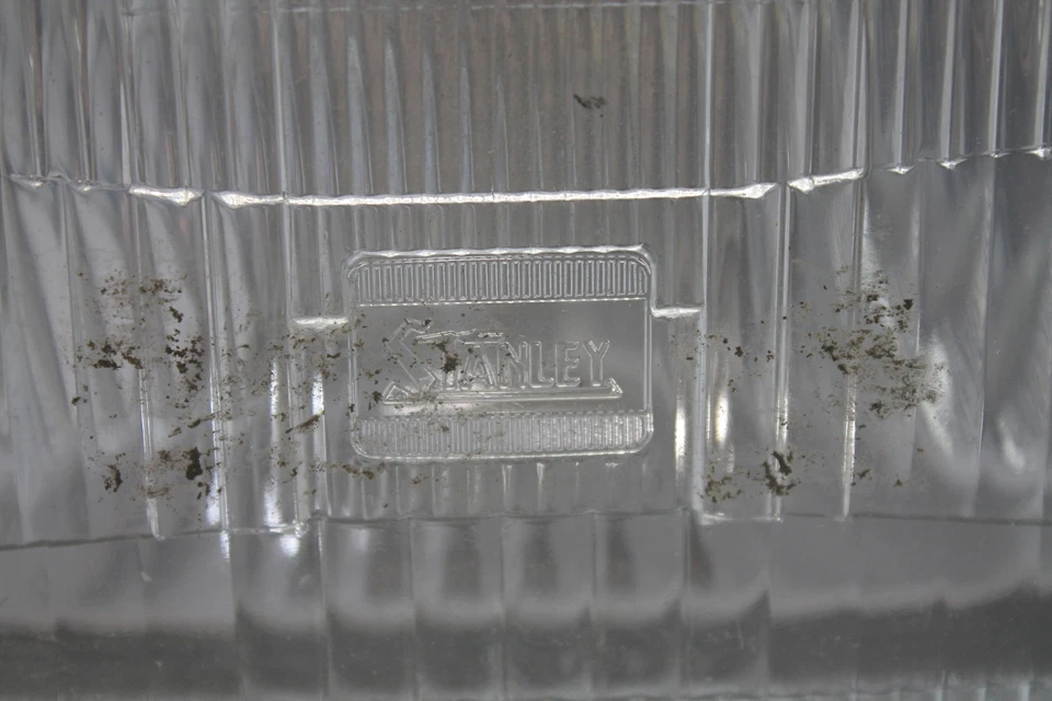 STANLEY SUZUKI 1983 GS550 E SINGLE HEADLIGHT HEAD LAMP #3 - Image 2 of 4