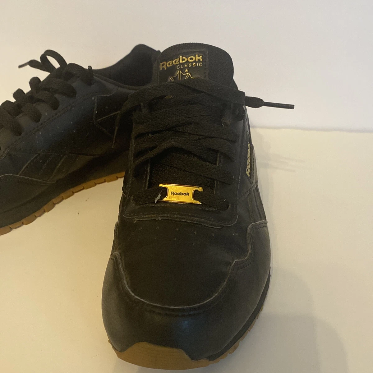 Barcelona salade paddestoel reebok black and gold shoes | eBay