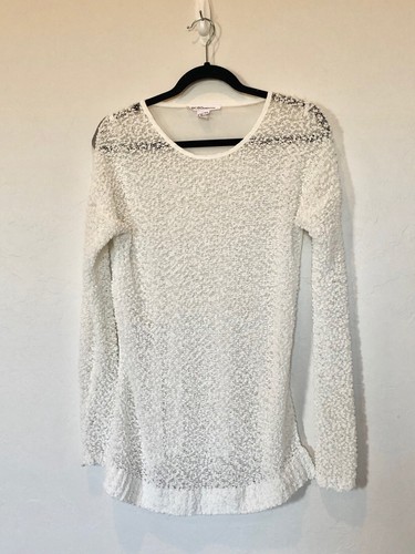 BCBGeneration WHITE Popcorn Sweater Long Sleeve Sh