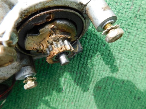1980 ? Jaguar XJ6 working power window motor right side - Picture 3 of 8