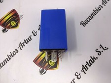Chrysler Jeep Turn Signal Relay DOT SAE 4686130 50732 2(4)x21W-12V
