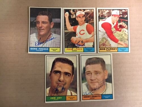 Gene Freese  Cincinnati Reds Signed 1961 Topps Card with COA - Picture 1 of 1