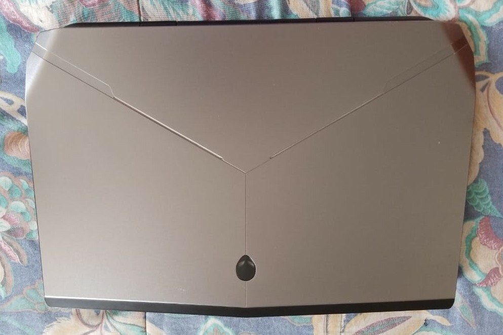 ゲーミングPC/core i7/500GB/AMDグラボ/Alienwear Amazon.com: Alienware - Aurora R7 Desktop - Intel Core i7
