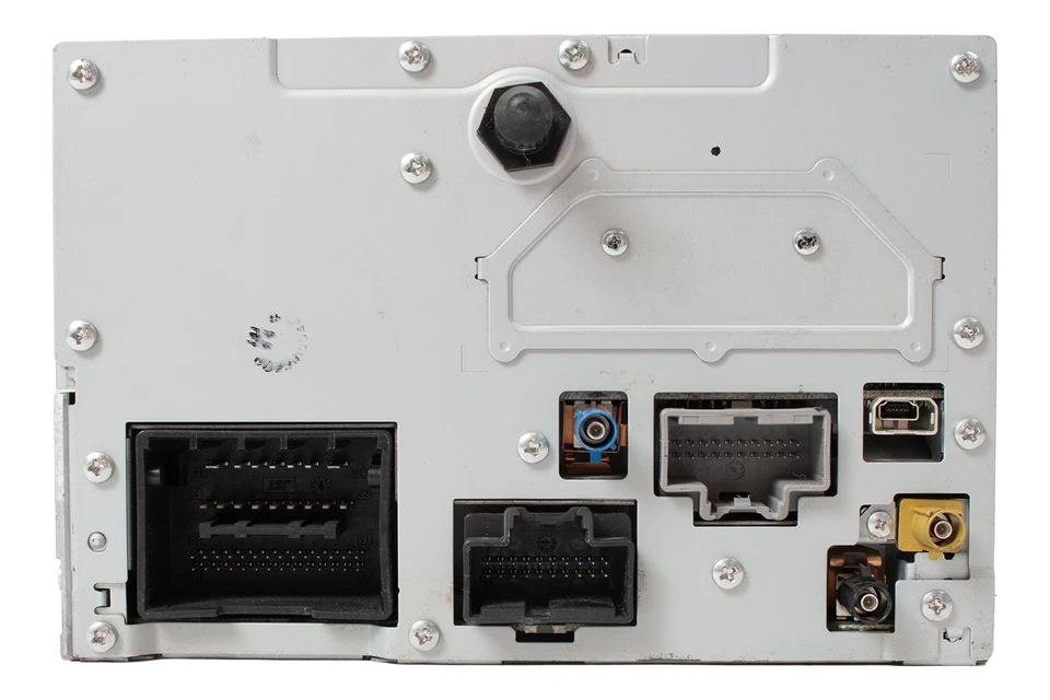 2013 Chevrolet Avalanche 1500 AMFM Sat Radio CD DVD Player Navi Opt UYS 22923616 - Image 4 of 4