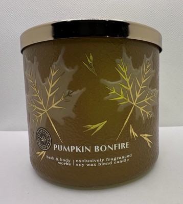 Bath & Body Works Pumpkin Bonfire 14.5 Oz 3 Wick Candle