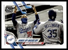 2021 Topps Hands Up! Masks Up! Los Angeles Dodgers #303