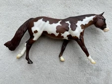 Retired Breyer Horse #760245 Kodi Chestnut Overo Pinto Roxy Flagship Special Exc
