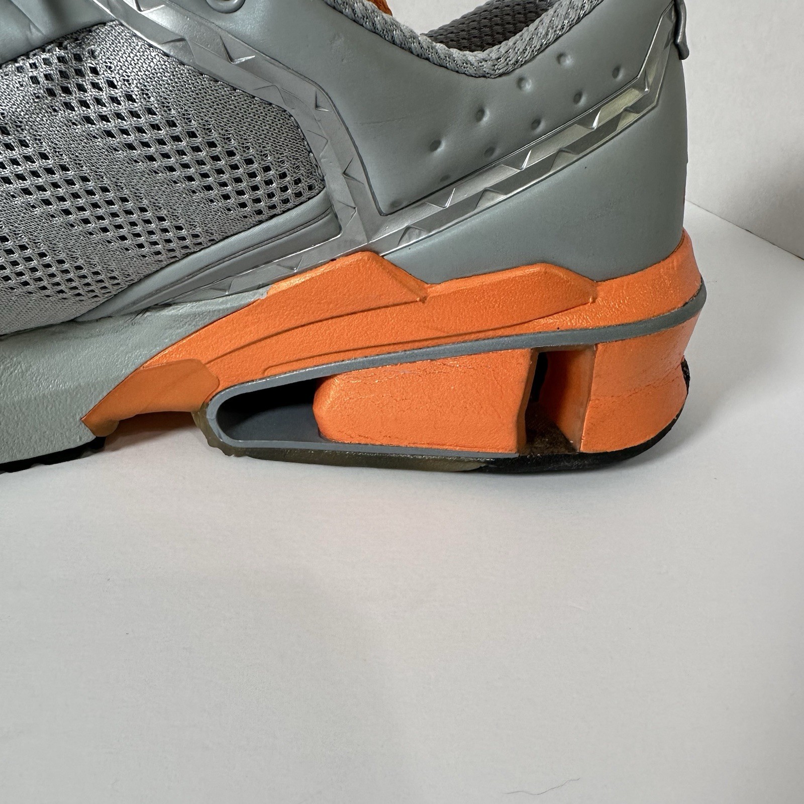 Vintage Retro Adidas Mens A3 Size 10.5 - Tauras/Orange Peel - 2002 - Good Cond. thumbnail 9