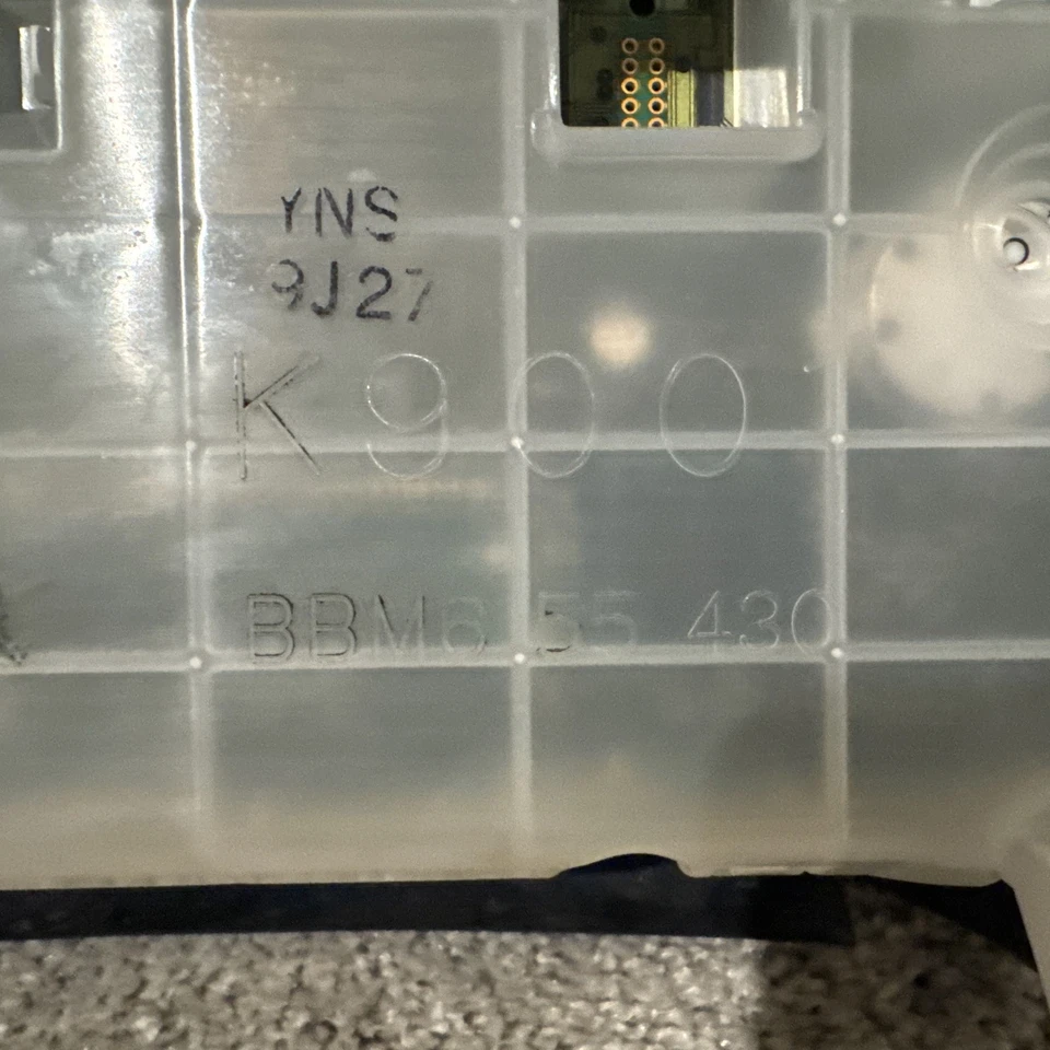 Cuadro de instrumentos: Mazda 3 Cluster MPH 2010 2,5 L MT BBM655430 Foto 3 de 4