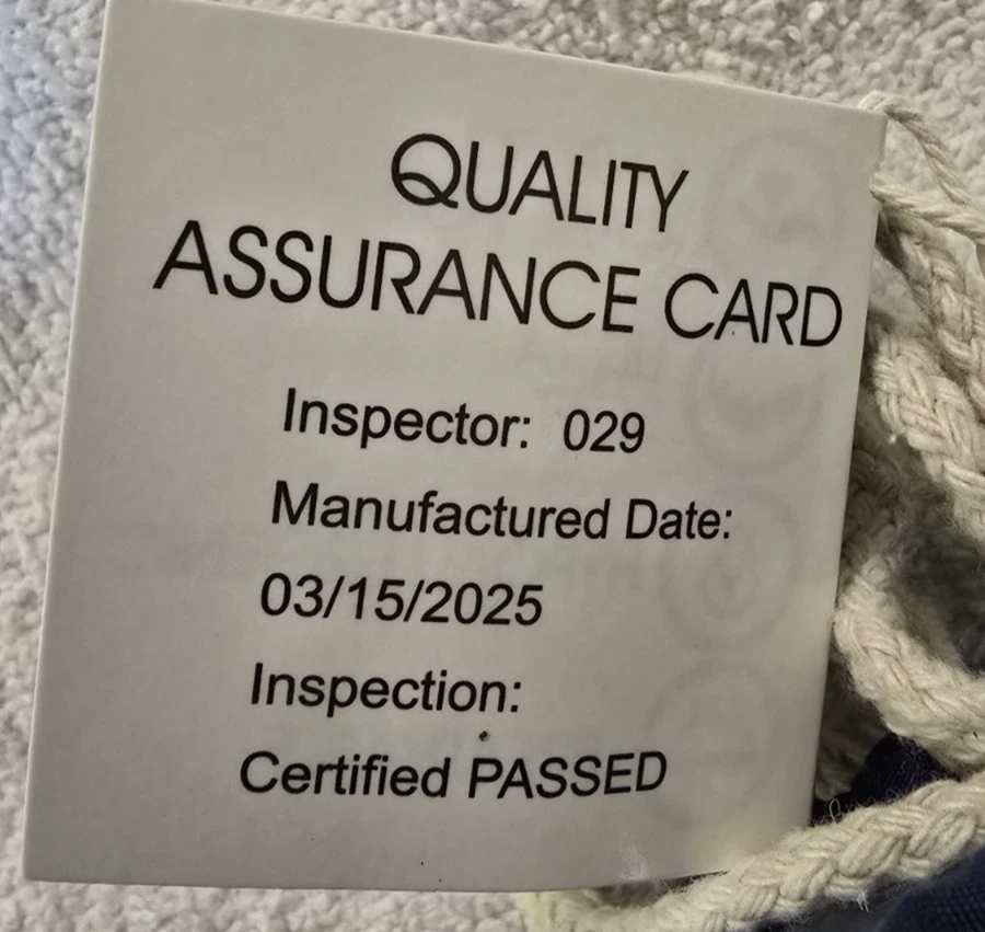 Bema Bamboo Sheets California Kings Size 1Fitted 1 Flat Sheet, and 4 Pillowcases - Image 2 of 3