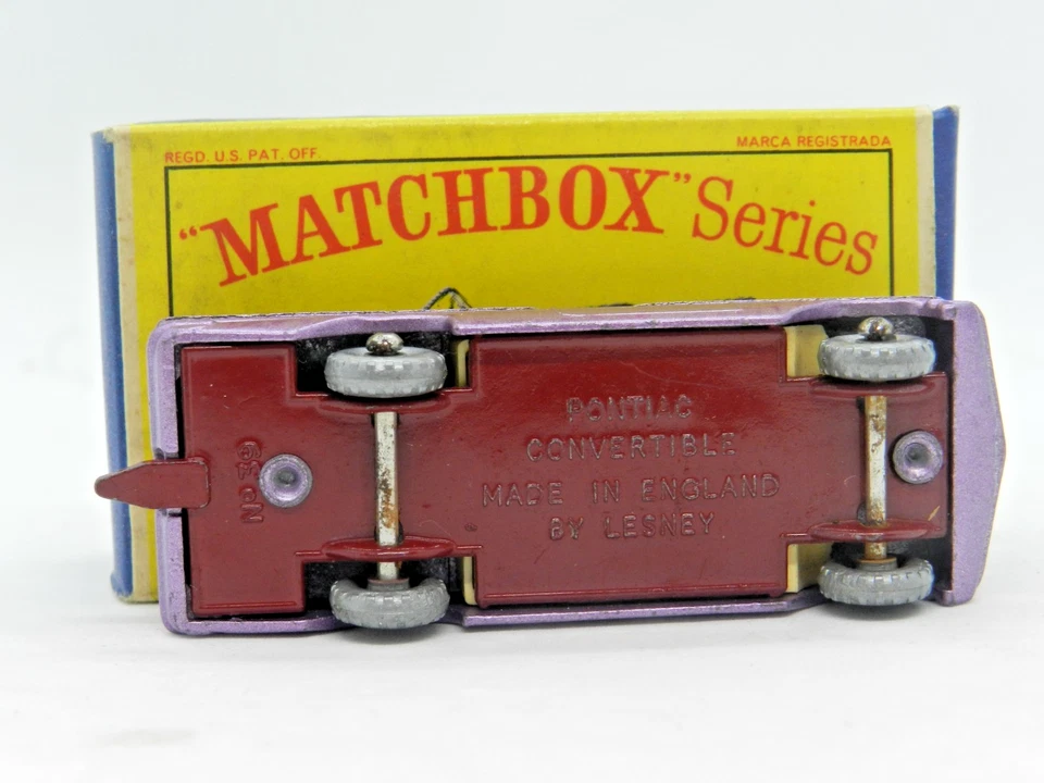 Matchbox Series Boxed No 39 Pontiac Convertible - image 3 of 4