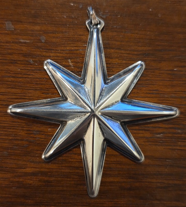 Vintage 1976 REED & BARTON Sterling Silver Christmas Star Ornament Pendant