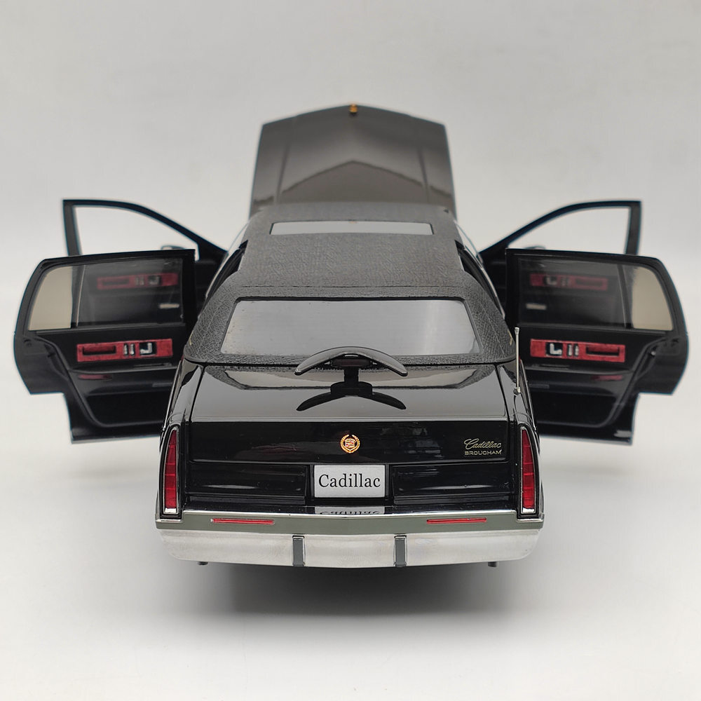 ミニカー1/18箱あり Cadillac Fleet wood No.58 ミニカー1/18箱あり Cadillac Fleet wood No.58 - ミニカー