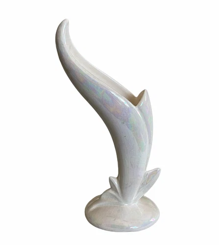 Vintage Van Briggle (?) Bird of Paradise Vase Iridescent Ivory Not Signed