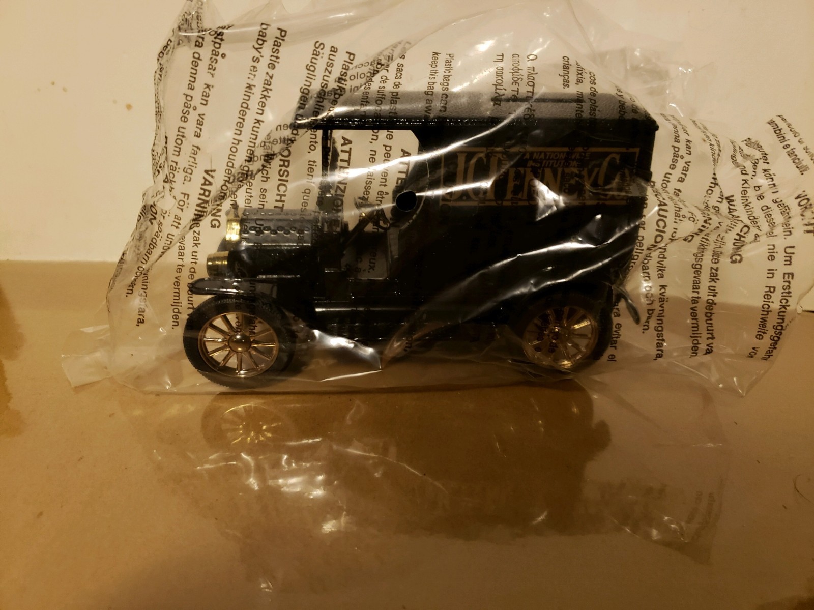 Picture 4 of 6