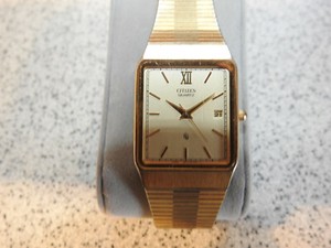 citizen quartz watch