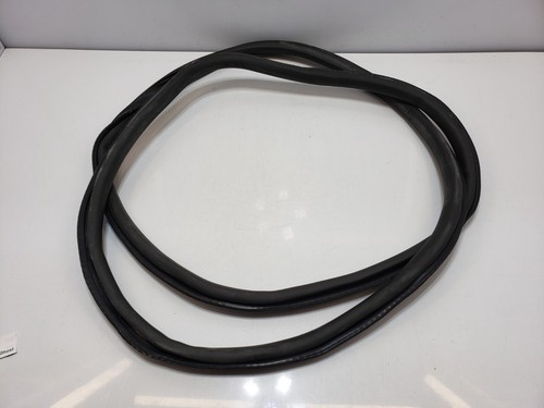 ✅ 2010-2014 OEM Rolls Royce Ghost RR4 Front Left Driver Side Door Weather Strip - Picture 6 of 9
