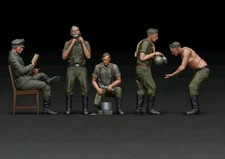 1:16 scale Ww2 German Soldiers At Rest Bundle Of unpainted 3d printed figures