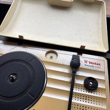 Vestax Handy Trax Portable Record Player For Parts Untested No Battery Cover