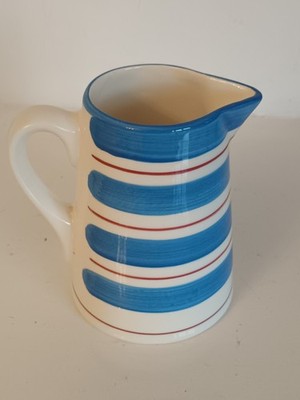 Rayware großer Keramik Krug Bauernhaus blau mit roten Streifen