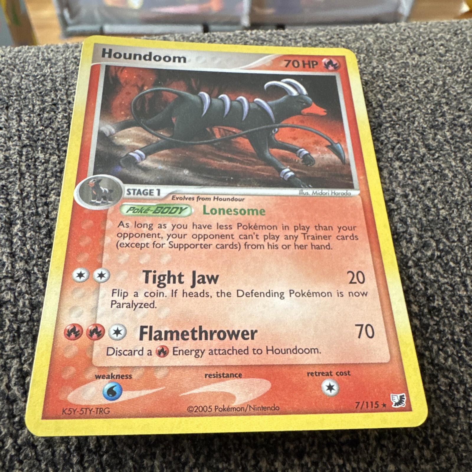 Pokémon TCG Houndoom 2005 EX Unseen Forces Reverse Holo Rare