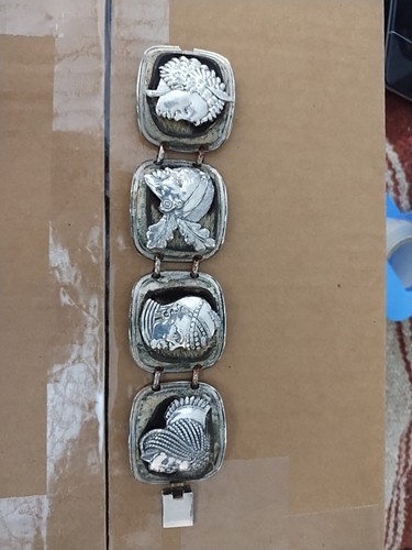 Vintage Africa Simba Bracelet With Tribal Heads