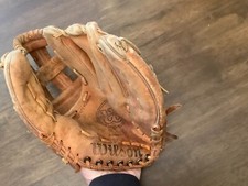 VINTAGE WILSON A9835 BASEBALL GLOVE RIGHT THROW SB SPECIAL FIELDMASTER LEATHER