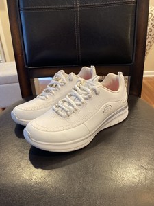 skechers lace up plata