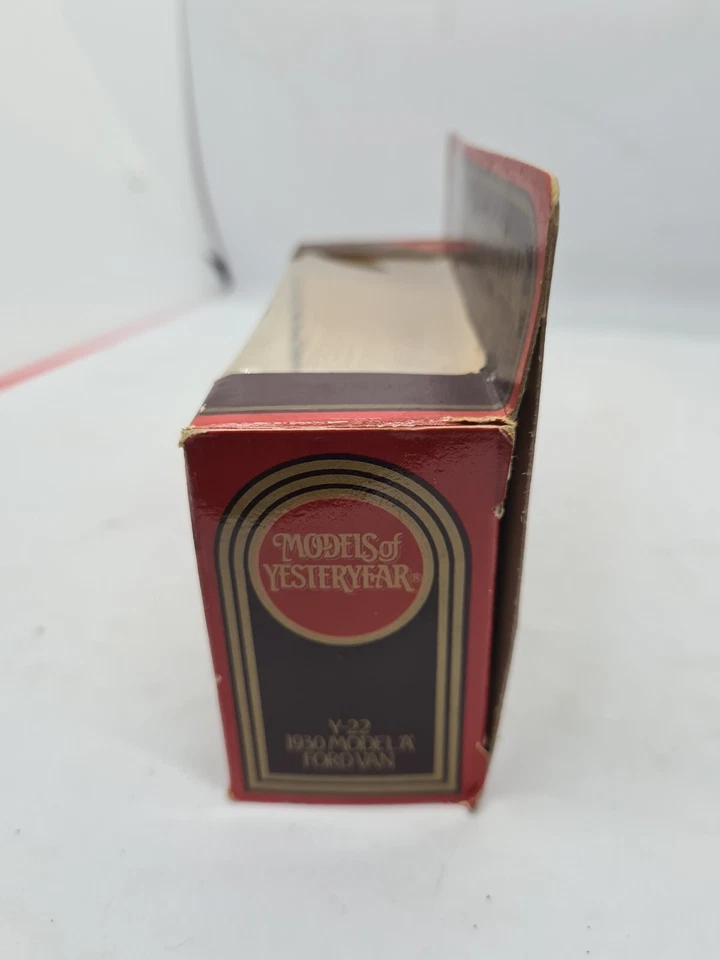 Matchbox Models of Yesteryear Y-22: 1930 Ford Model A Van Blue Lyons Tea New NIB - Image 4 of 4