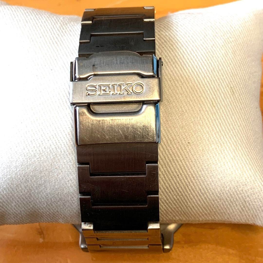 Seiko Italian Tuna Chronograph Quartz 100M Y187-7A30