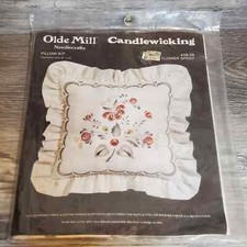 Olde Mill Vintage Needlecrafts Candlewicking Pillow Kit Flower Spray