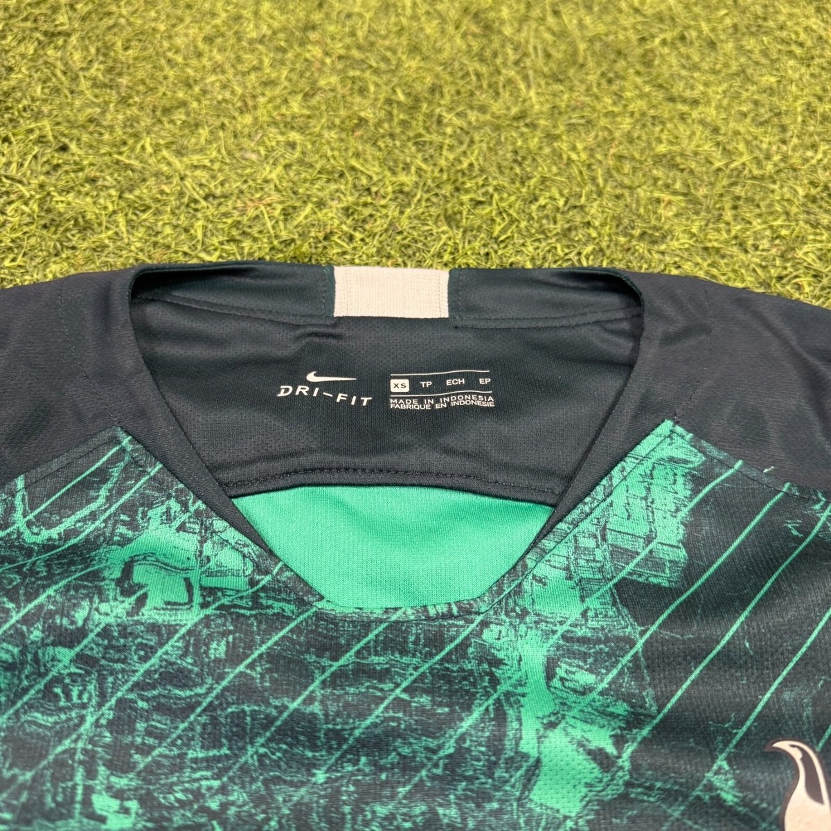 Nike Tottenham Hotspur Third Women's Soccer Jersey 18/19 | eBay