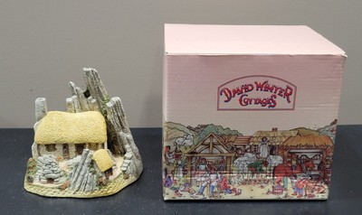 David Winter Cottages Scottish Collection Crofter's Cottage 1986 With Box