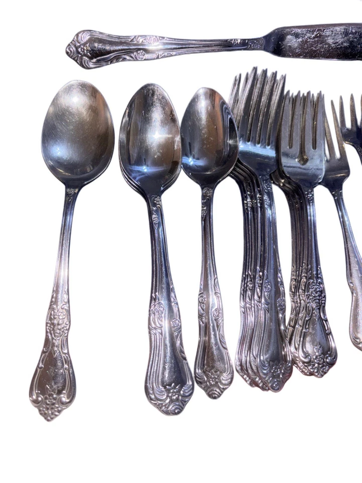 Oneida Stainless Steel Flatware Set Serving Lot of Forks Spoons Knife Dinnerware - Image 2 of 4