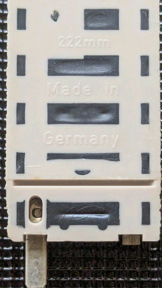 Fleischmann Piccolo N Gauge 8 x Profi Track 9100 Ballasted Straights 222mm - Image 3 of 4