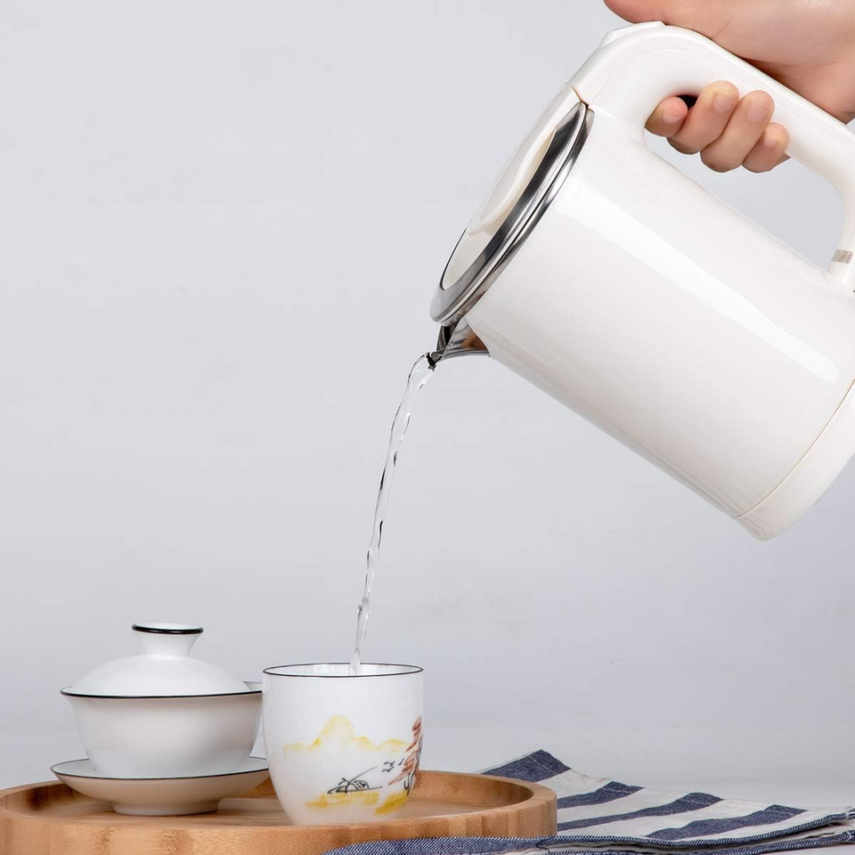 0.5 Liter Portable Electric Kettle,110V / 220V Dual Voltage, Little