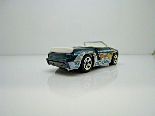 HOT WHEELS DODGE SIDEWINDER METALLIC BLUE AND FLAMES PICK UP 95 - Picture 3 of 7