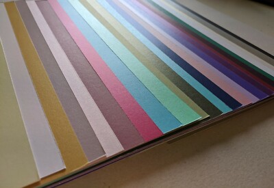 Pearl Shimmer 300 g/m² A4 Bastelkarte 10er Blatt Premium Qualität 51 Farben