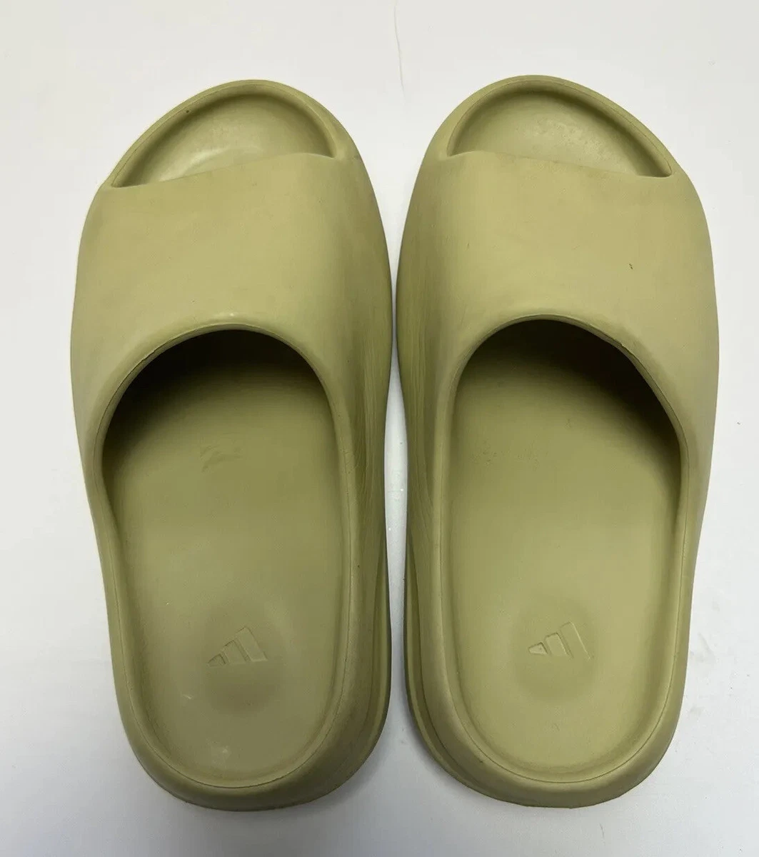 Yeezy slides olive 2025