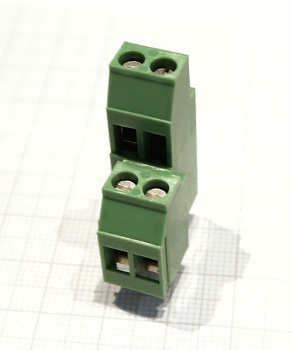 AC 1000 - 12 DS: Schraubklemmen 12-polig, 6 Mm² At Reichelt Elektronik