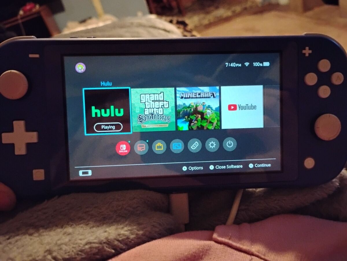 Nintendo Switch Lite HDH-001 Handheld Console - 32GB - Blue Nintendo Switch Lite HDH-001 Handheld Console - 32GB - Blue