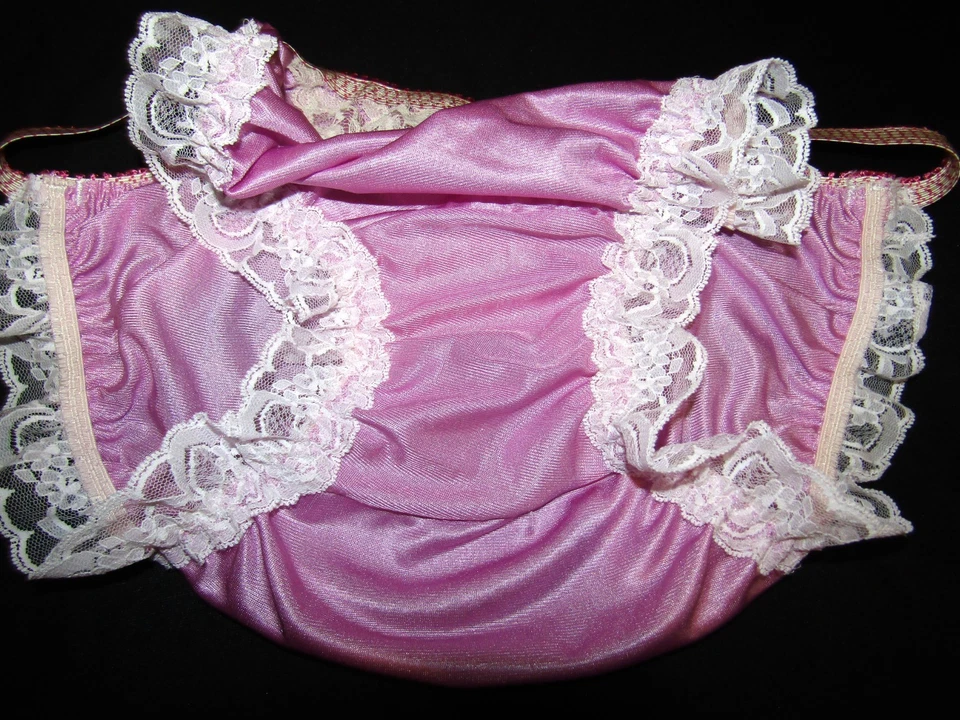 Vtg Lavender Satin String Bikini Nylon Sz 9 Custom Sissy Wide Gusset low rise - Image 4 of 4