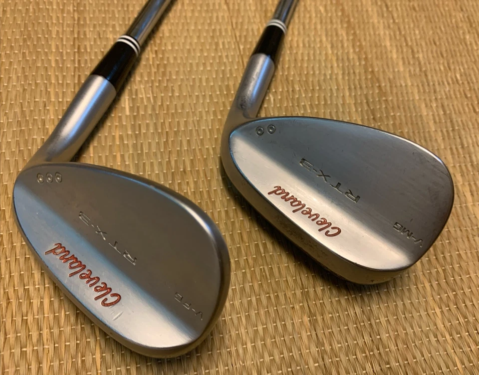 Juego de cuñas Cleveland RTX-3 Sand 56/11° y Lob 60/12° Dynamic Gold para hombre diestro Foto 4 de 4