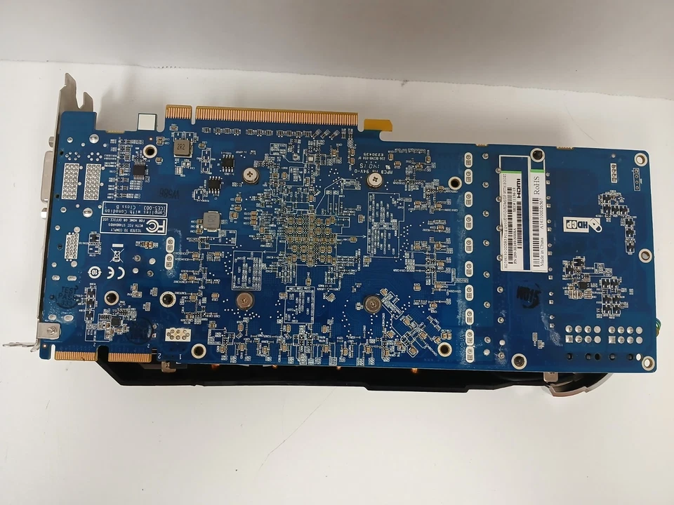 AMD SAPPHIRE RADEON HD 7950 3GB GDDR5  Video Graphics Card - Image 4 of 4