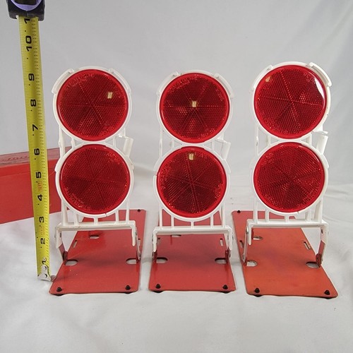 Anthes Vintage Roadside Emergency Reflector Set Of 3 Red Metal Case 2 Cracks - Picture 6 of 6