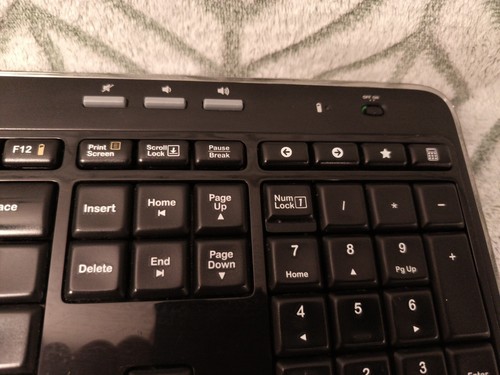 Logitech K520 820-006987 Wireless Desktop Keyboard - W/ Battery - No Receiver - Picture 3 of 19