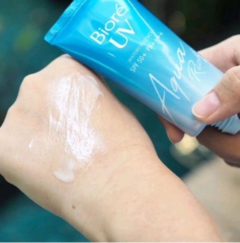 Biore UV Face Sunscreen Aqua Rich Watery Essence SPF50 PA++++ 50 g. - Picture 7 of 11