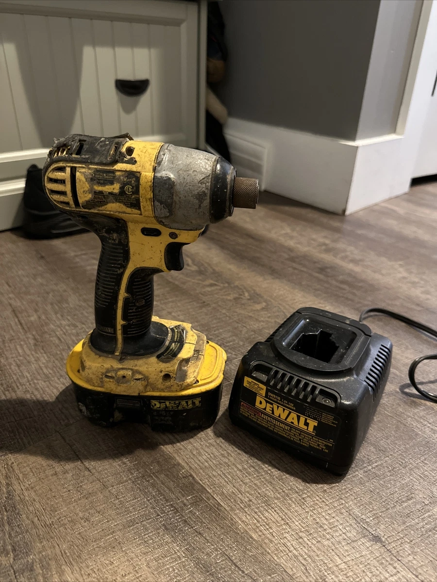 Dewalt dc825b impact sale driver