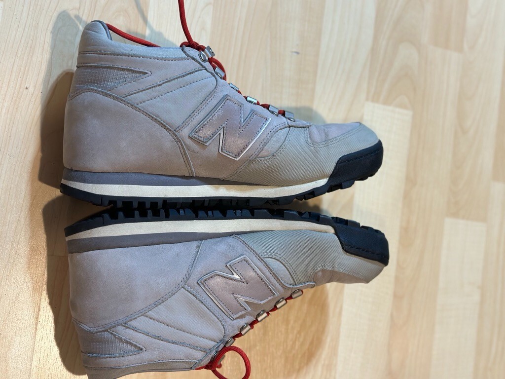 NEW BALANCE SNEAKER US 11 NORSE PROJECTS RAINIER BOOT VIBRAM NEW BALANCE SNEAKER US 11 NORSE PROJECTS RAINIER BOOT VIBRAM